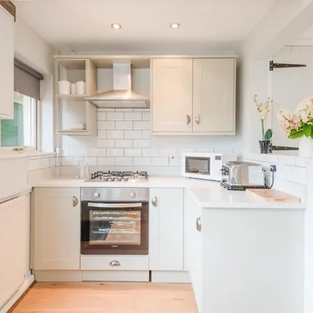 Σπίτι διακοπών 3 Bed In Sz200 *